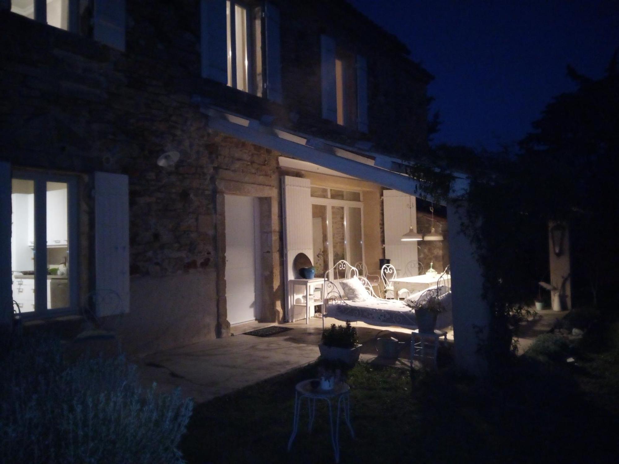 Mas Les Romarins, 10 Min D'Uzes, Piscine Et Grand Jardin Clos, Jeux, Nid De Repos Et Base Pour Activites Dans Le Gard (Adults Only) Exterior foto